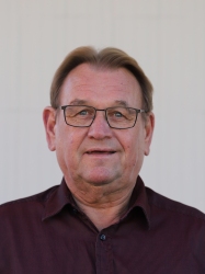 Wolfgang Schwarz